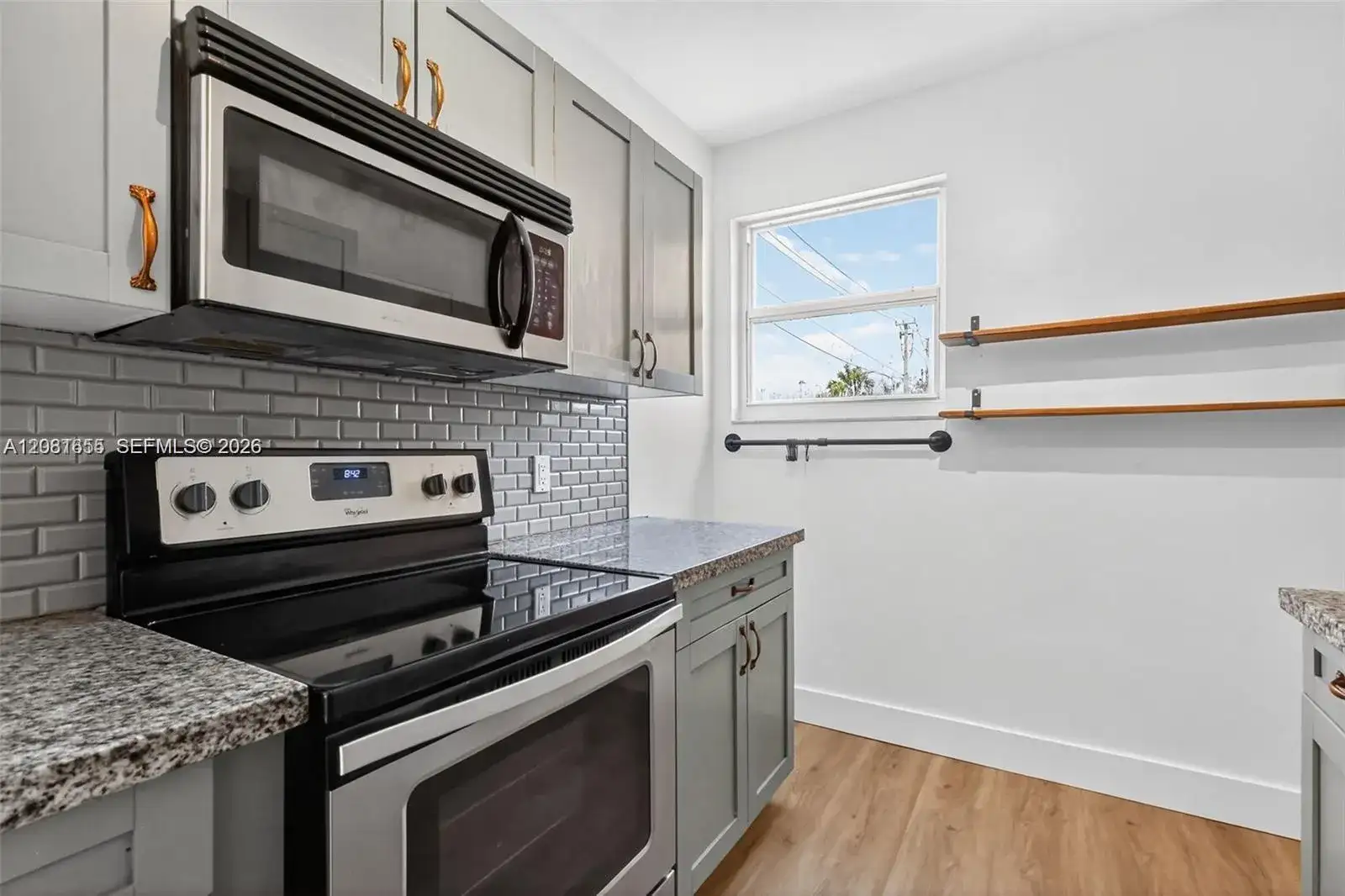 7207 Bay Dr # 25, Miami Beach FL 33141 photo 2