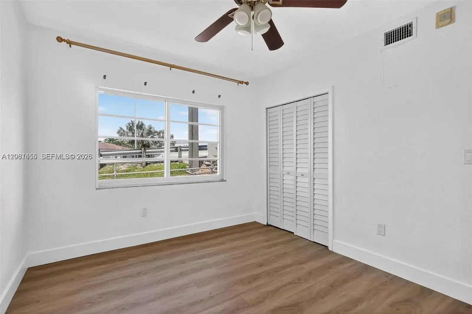 7207 Bay Dr # 25, Miami Beach FL 33141 photo 4