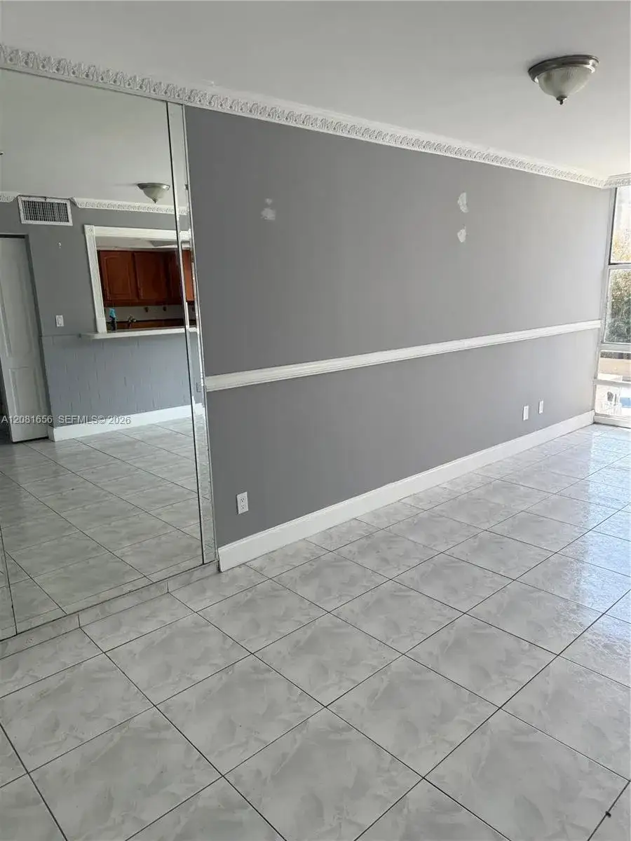 210 172 ST # 326, Sunny Isles Beach FL 33160