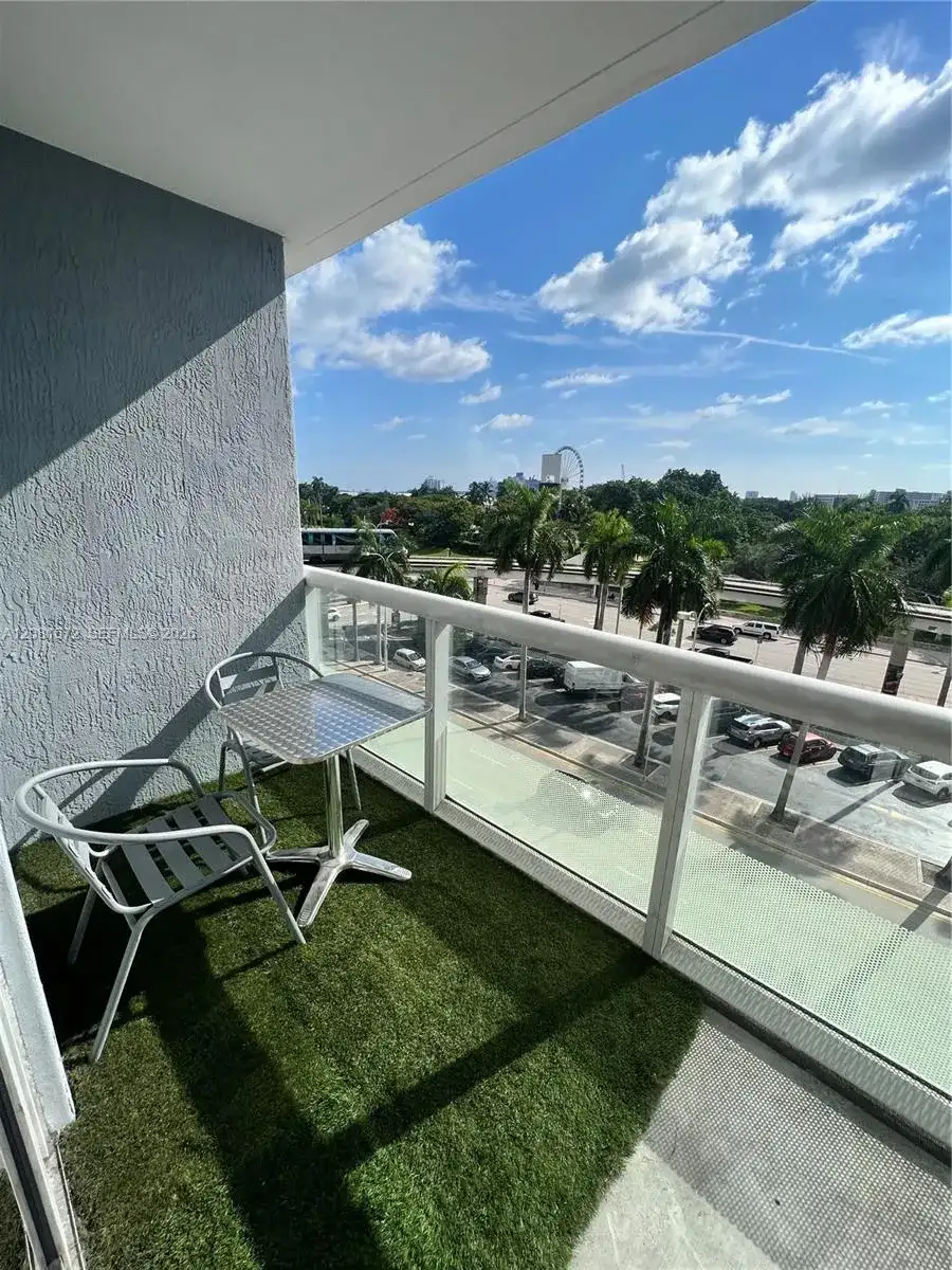 50 Biscayne Blvd # 508, Miami FL 33132 photo 3