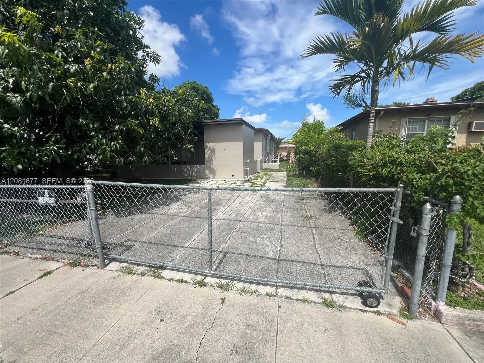 1190 NW 135th St, North Miami FL 33168 photo 4