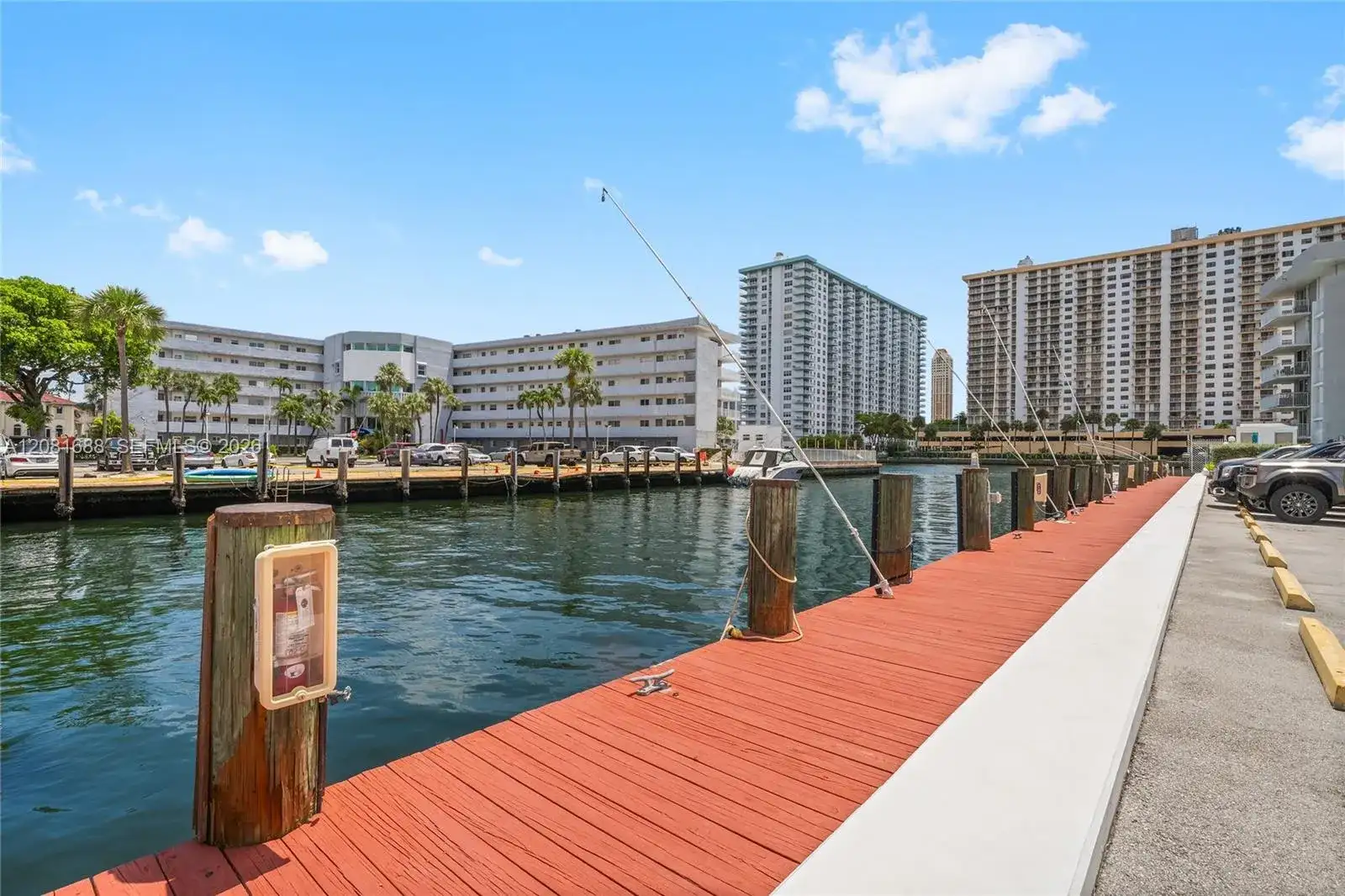 4000 NE 169th St # 607, North Miami Beach FL 33160 photo 3
