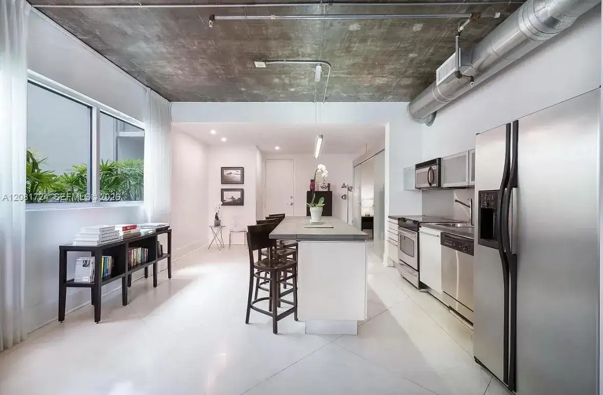 1700 Meridian Ave # 208, Miami Beach FL 33139 photo 5