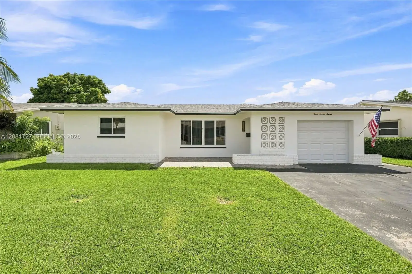 4716 NW 48th Ave, Tamarac FL 33319