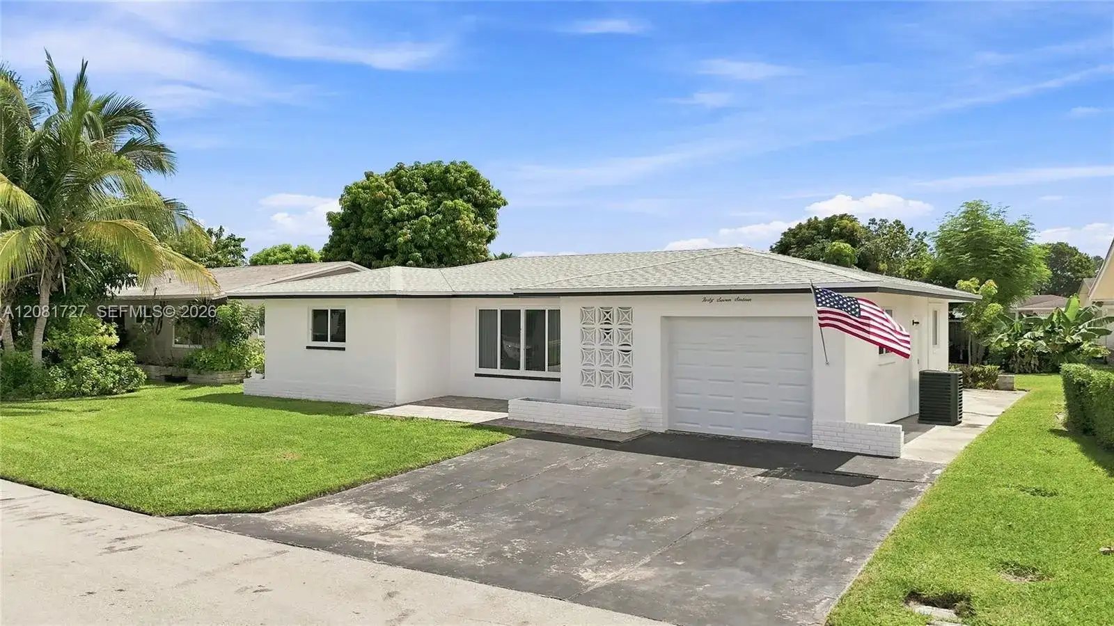 4716 NW 48th Ave, Tamarac FL 33319 photo 3