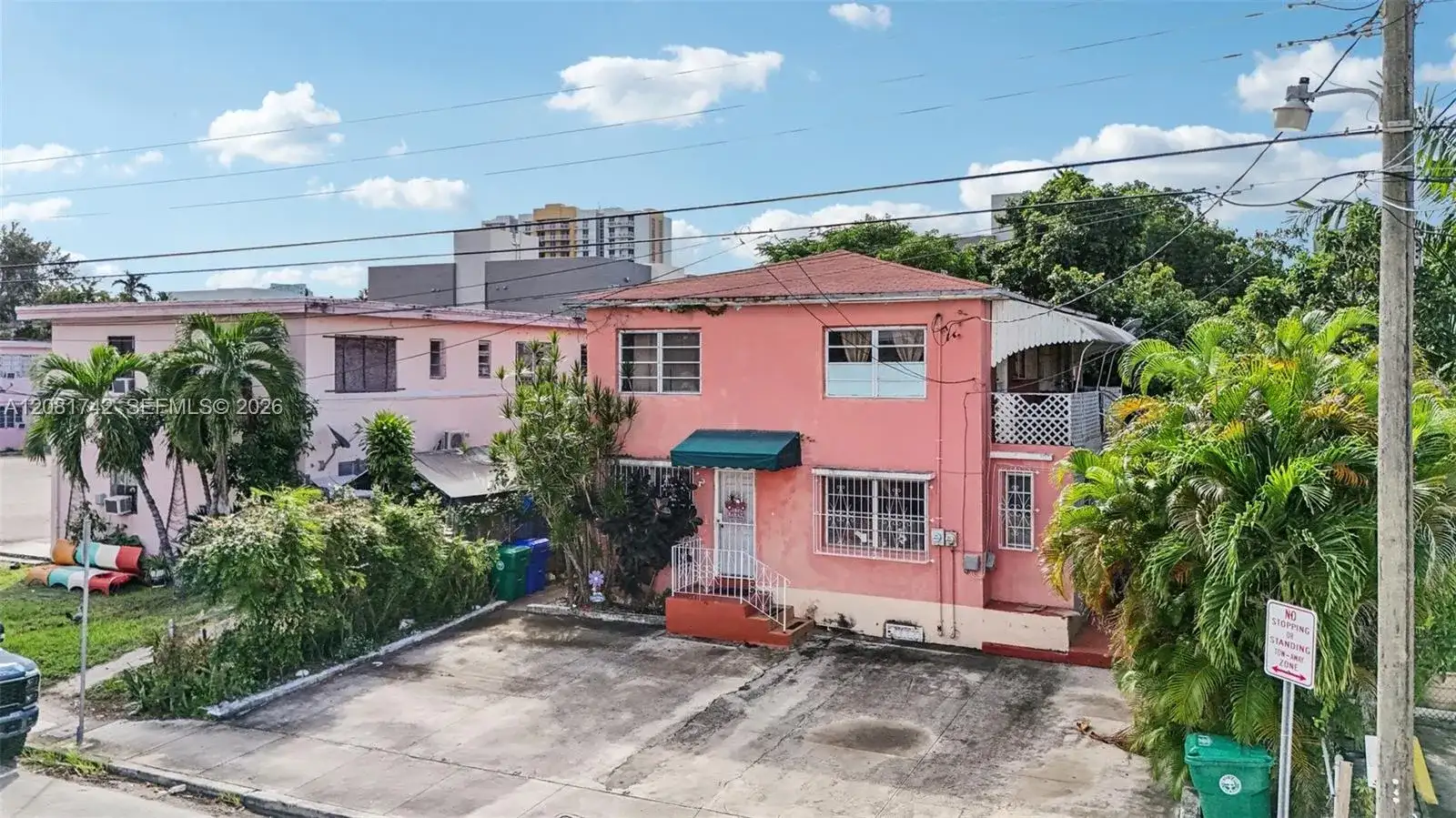 984 SW 6th St, Miami FL 33130 photo 5