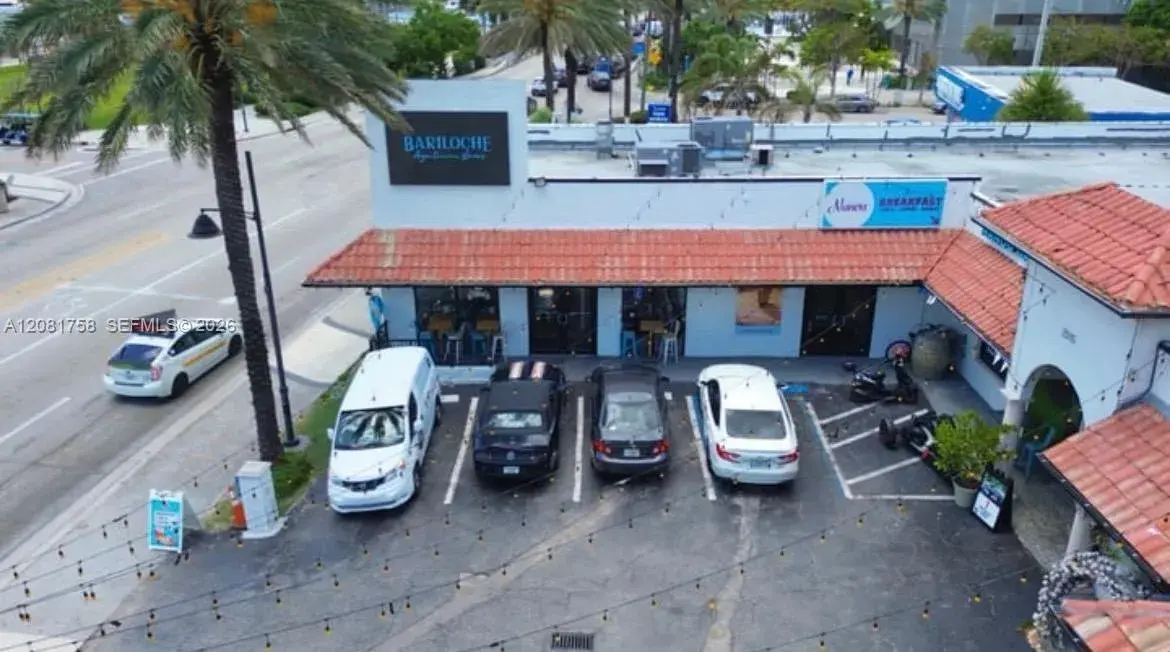 2915 E Las Olas Blvd, Fort Lauderdale FL 33316