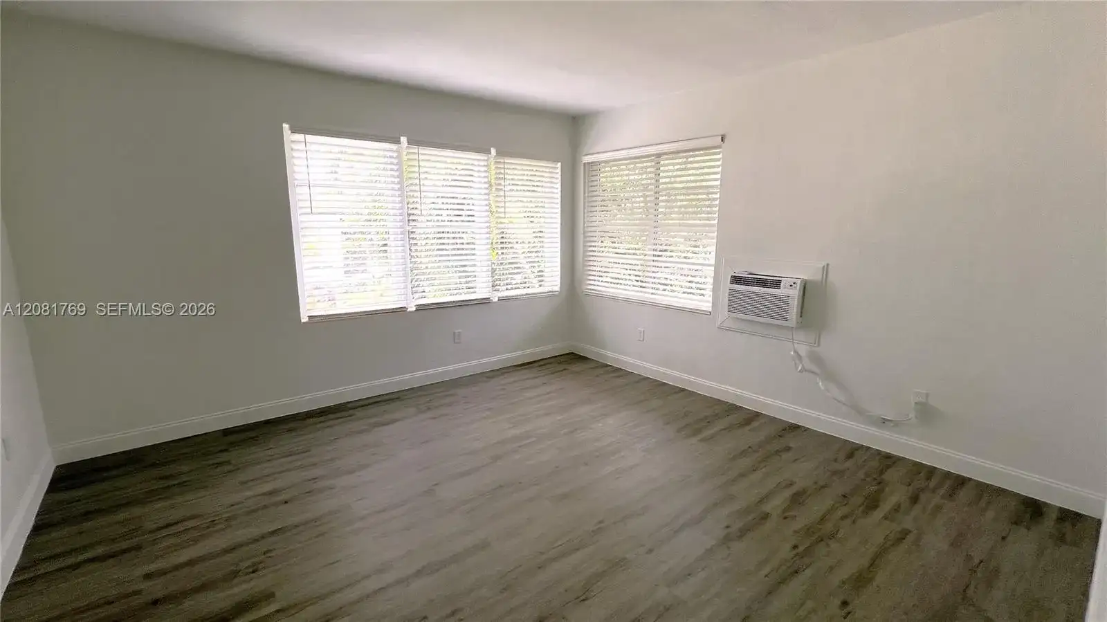 1115 Euclid Ave # 10, Miami Beach FL 33139 photo 3