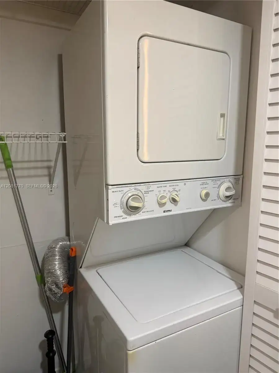540 Brickell Key Dr # 726, Miami FL 33131 photo 5