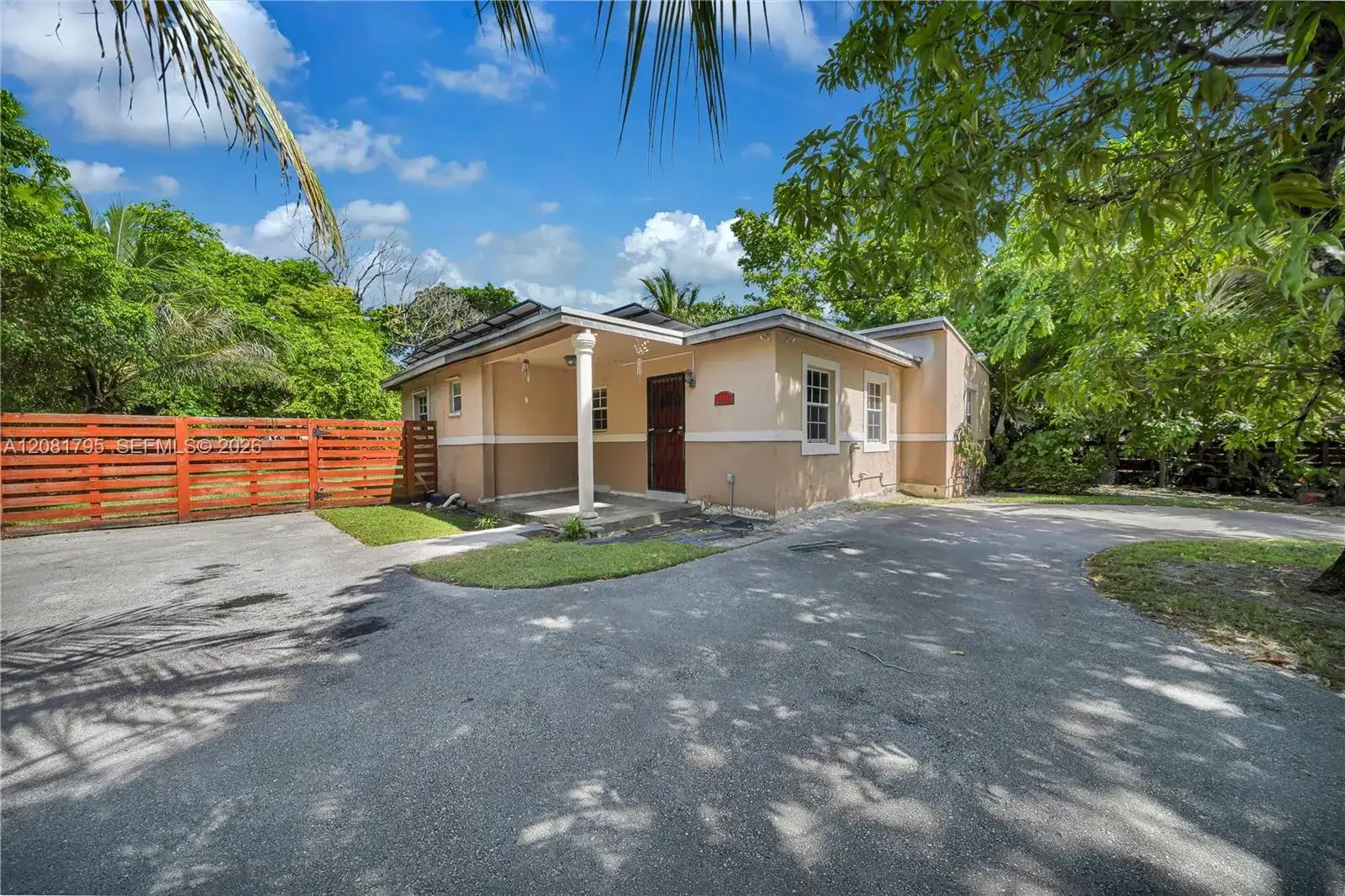 6401 SW 63rd Ct, South Miami FL 33143 photo 3