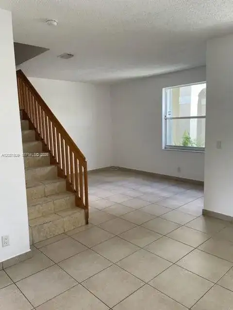 835 NE 212th Ter # 2, Miami FL 33179 photo 5