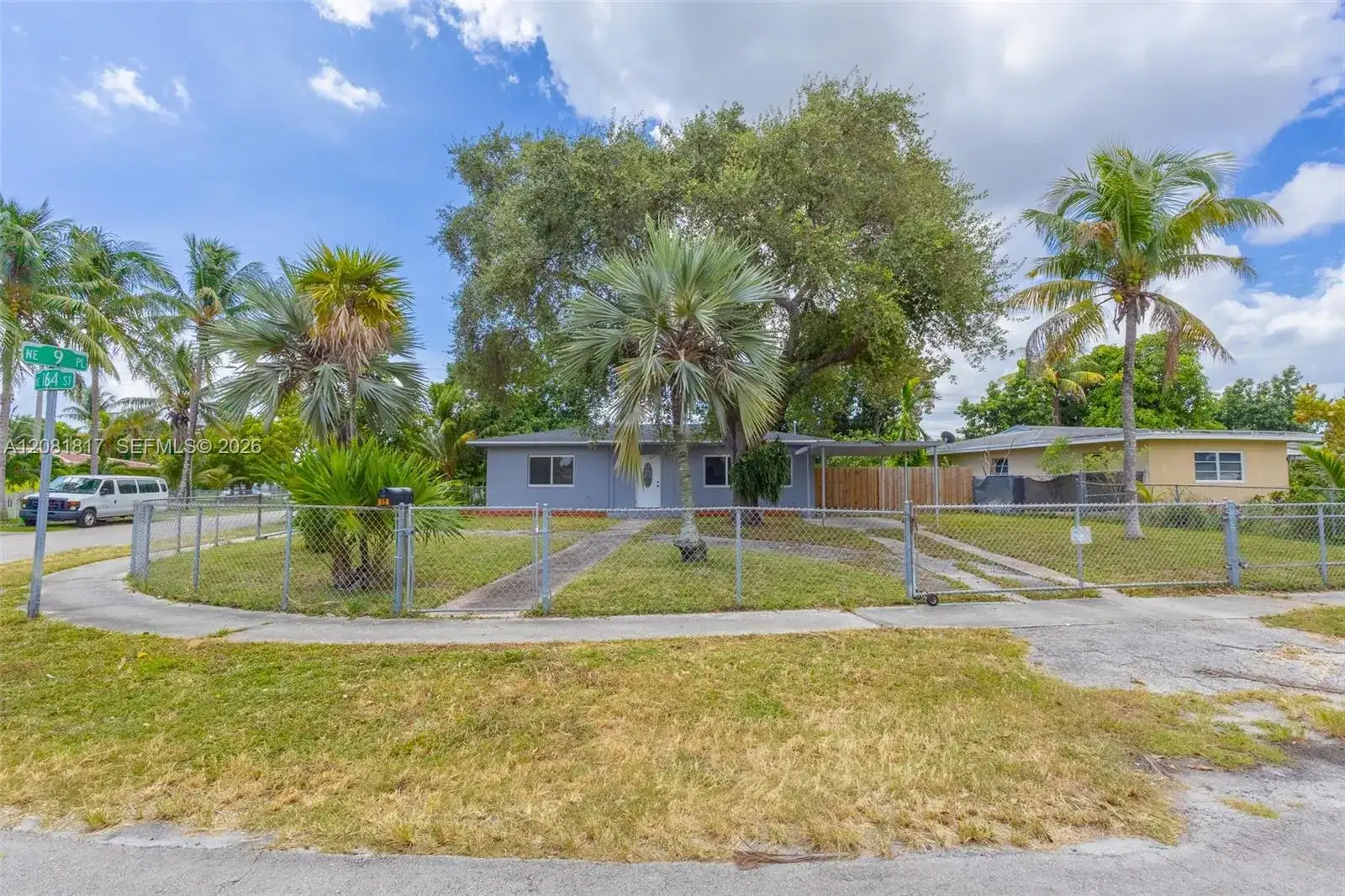 950 NE 164th St, North Miami Beach FL 33162 photo 3
