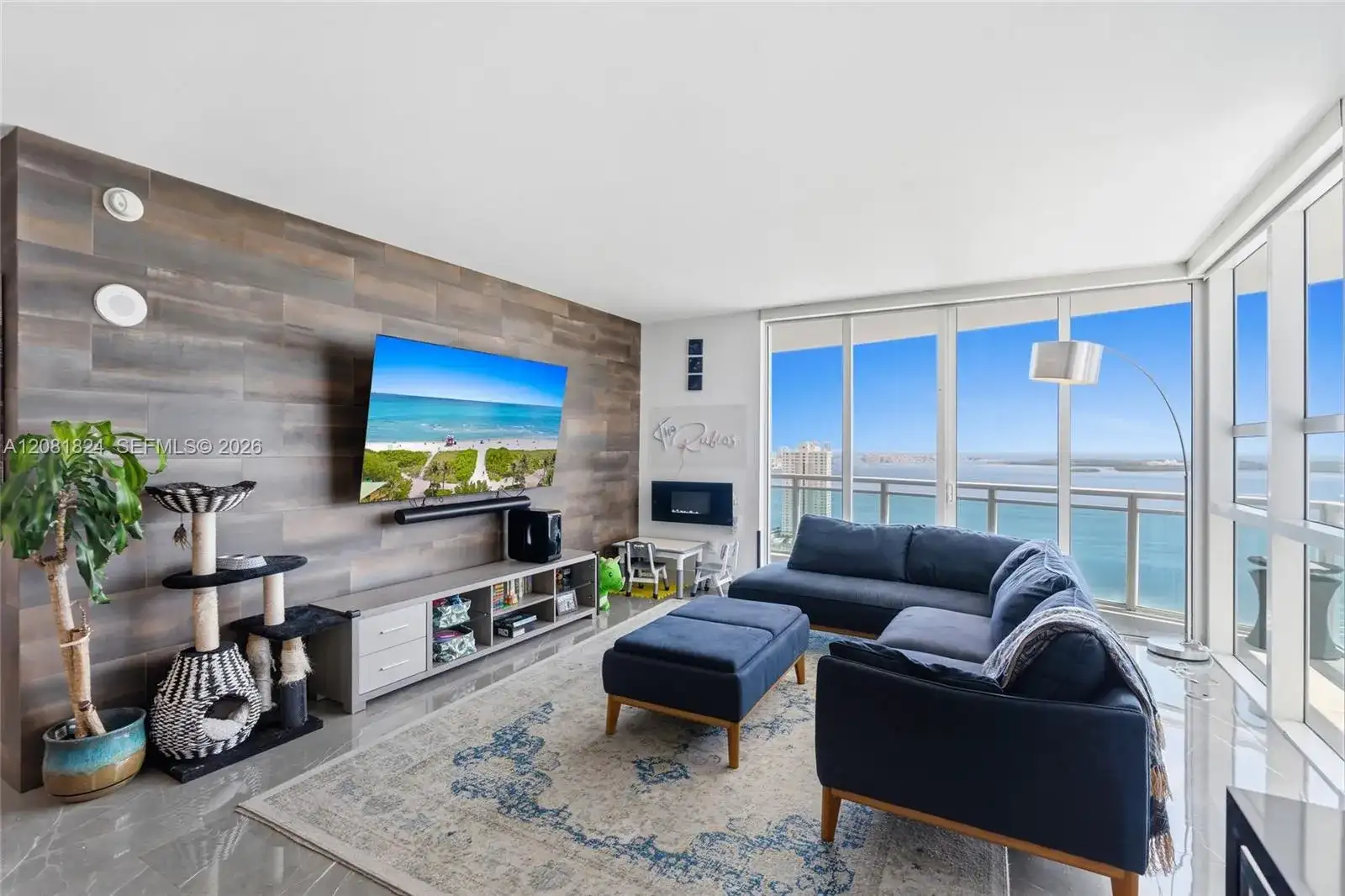 950 Brickell Bay Dr # 3111, Miami FL 33131 photo 5