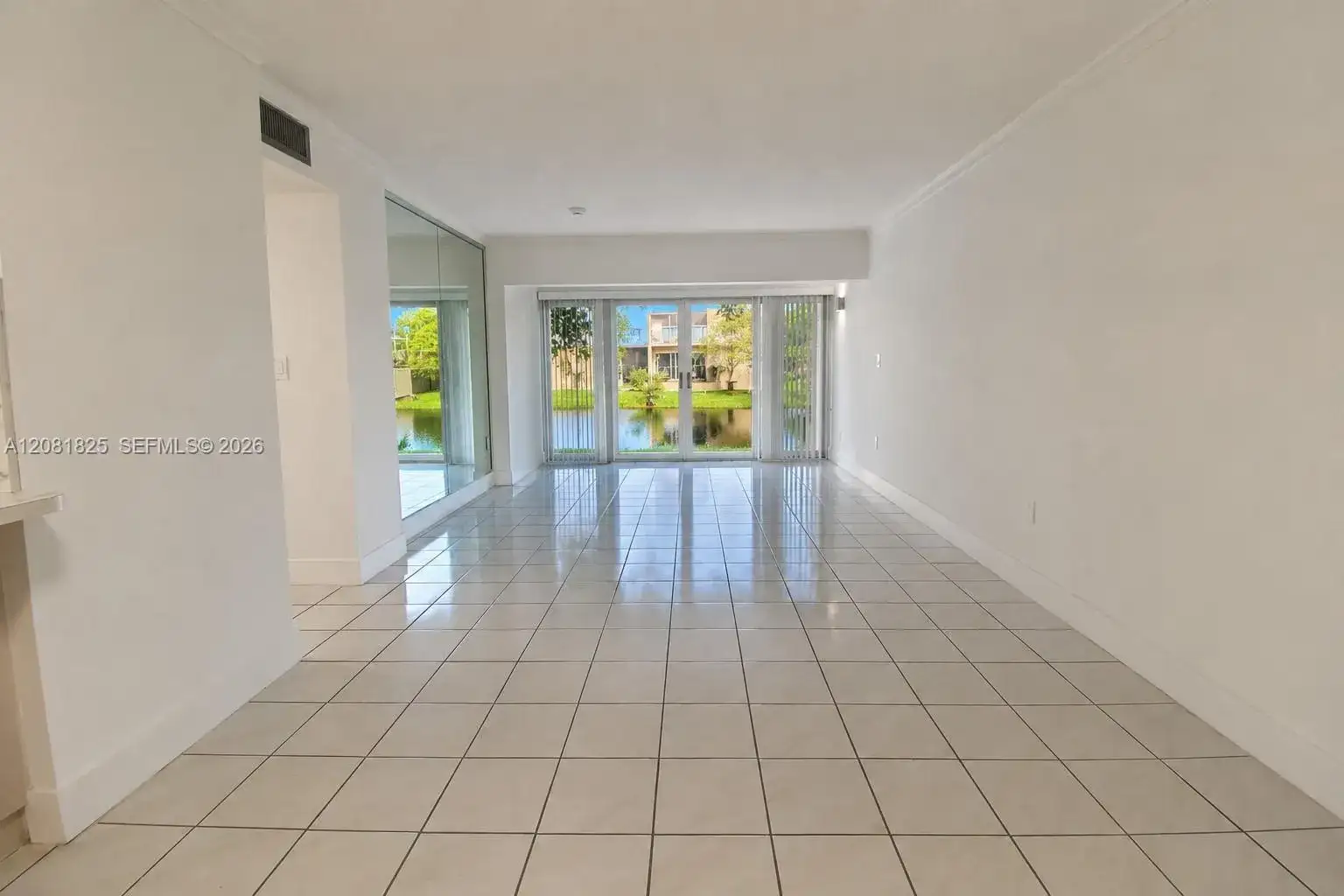 8895 Fontainebleau Blvd # 103, Miami FL 33172 photo 4