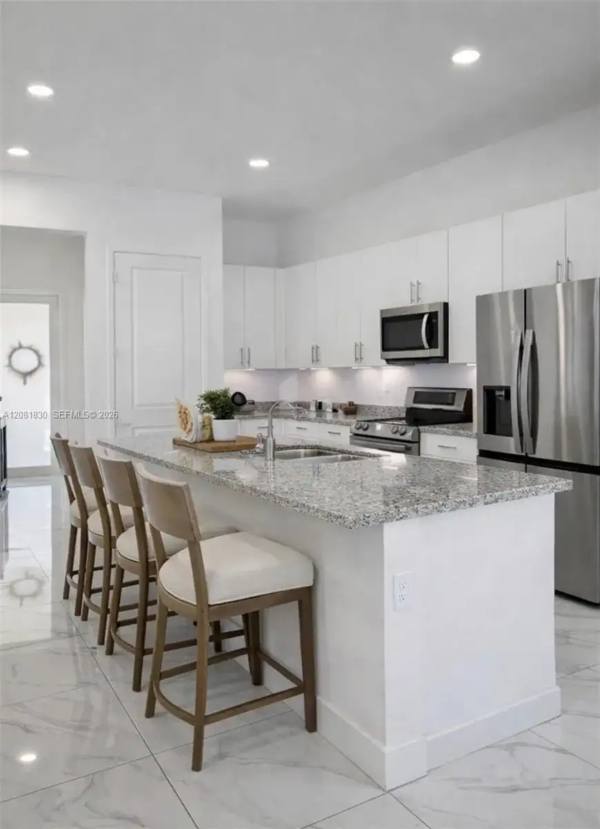 22255 SW 132ND AVE SW 132 Ave, Miami FL 33170 photo 4