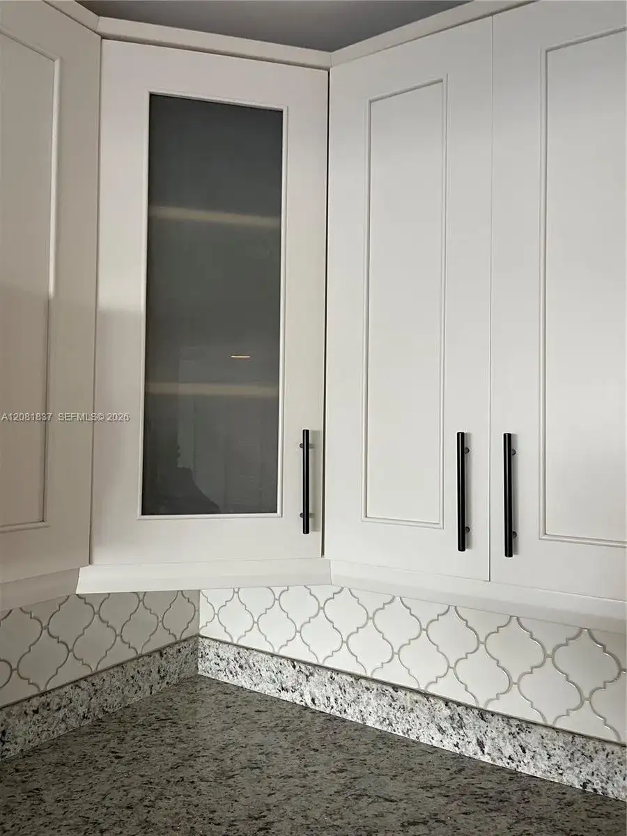 8233 Harding Ave # 707, Miami Beach FL 33141 photo 4