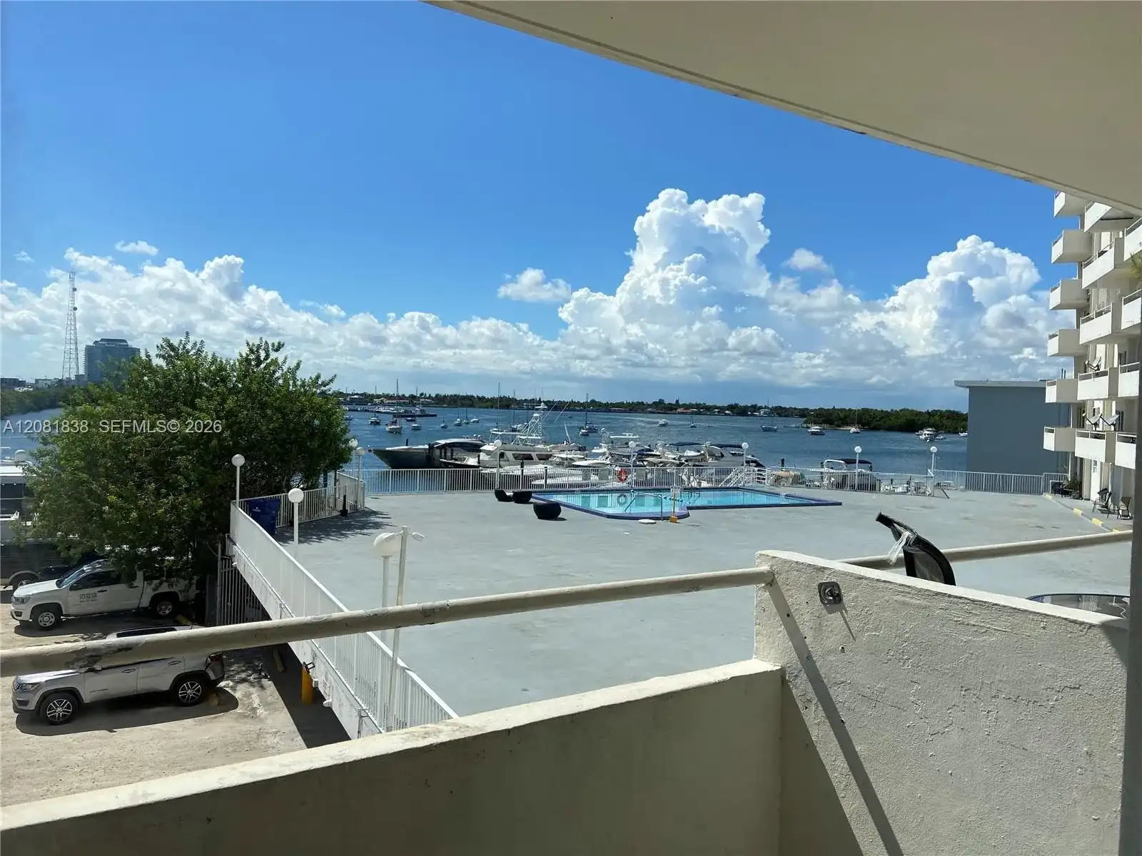 7904 West Dr # 204, North Bay Village FL 33141