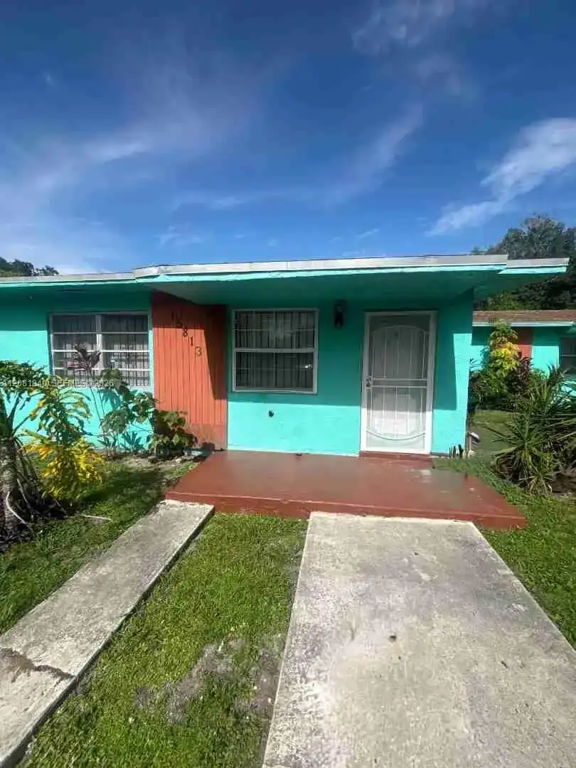 15813 NW 38th Pl # 15813, Miami Gardens FL 33054