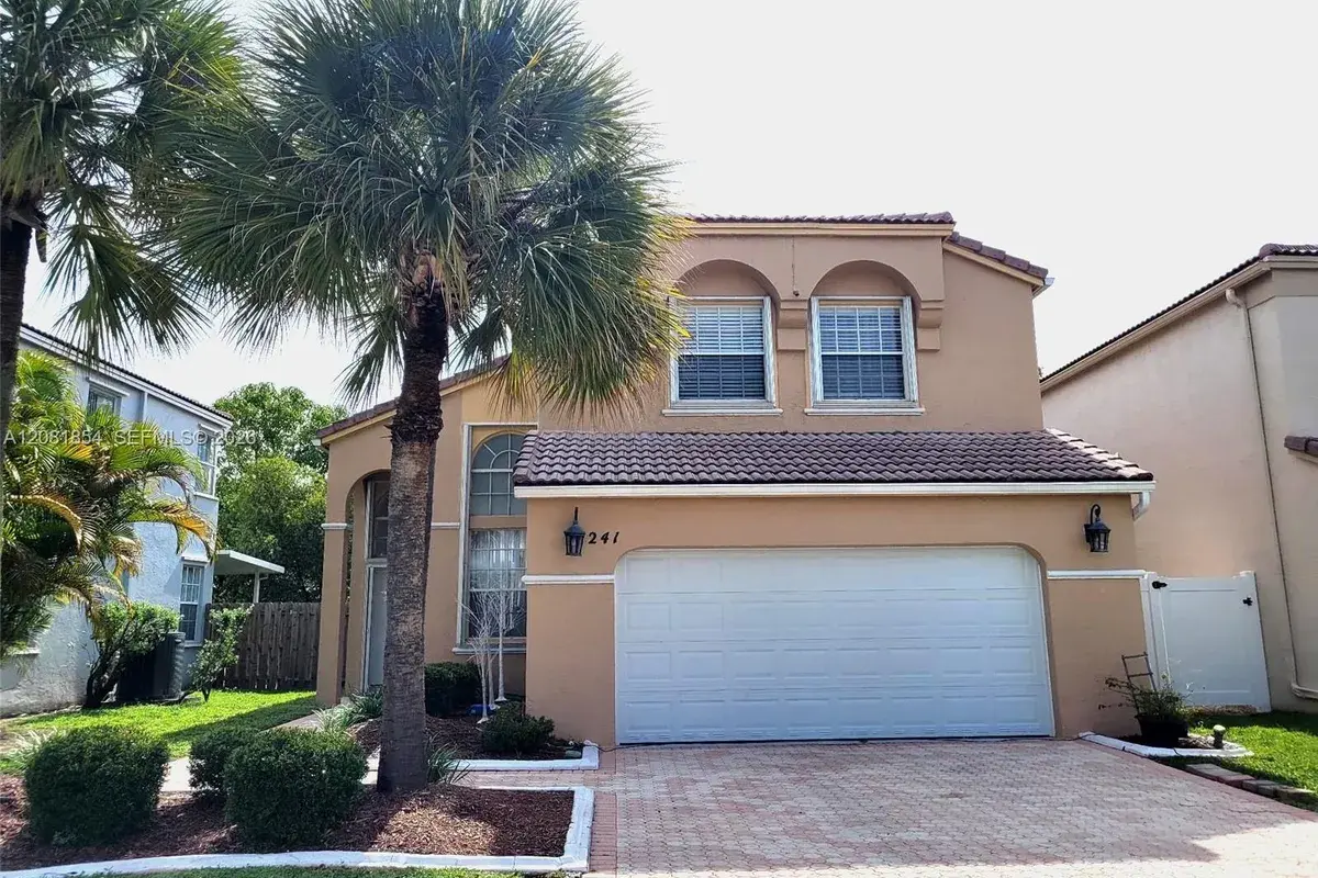 241 NW 154th Ave, Pembroke Pines FL 33028
