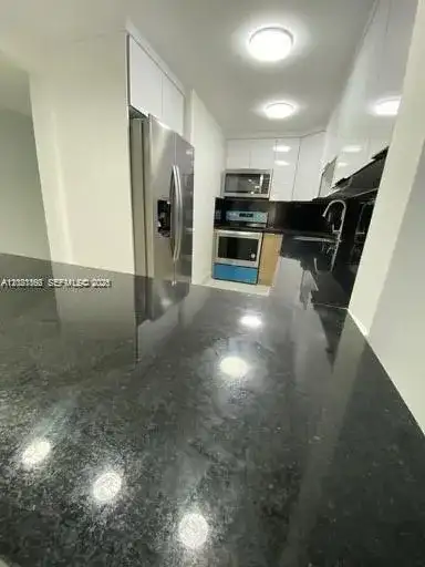 10000 NW 80th Ct # 2132, Hialeah Gardens FL 33016 photo 3