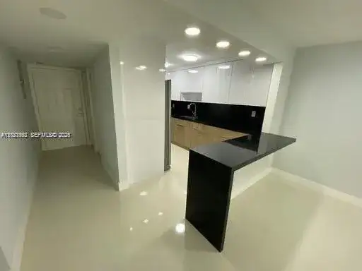 10000 NW 80th Ct # 2132, Hialeah Gardens FL 33016 photo 4