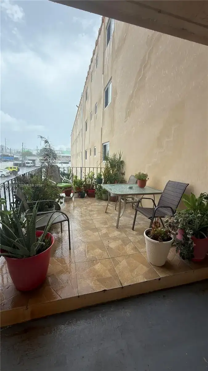 2145 Pierce St # 223, Hollywood FL 33020 photo 4