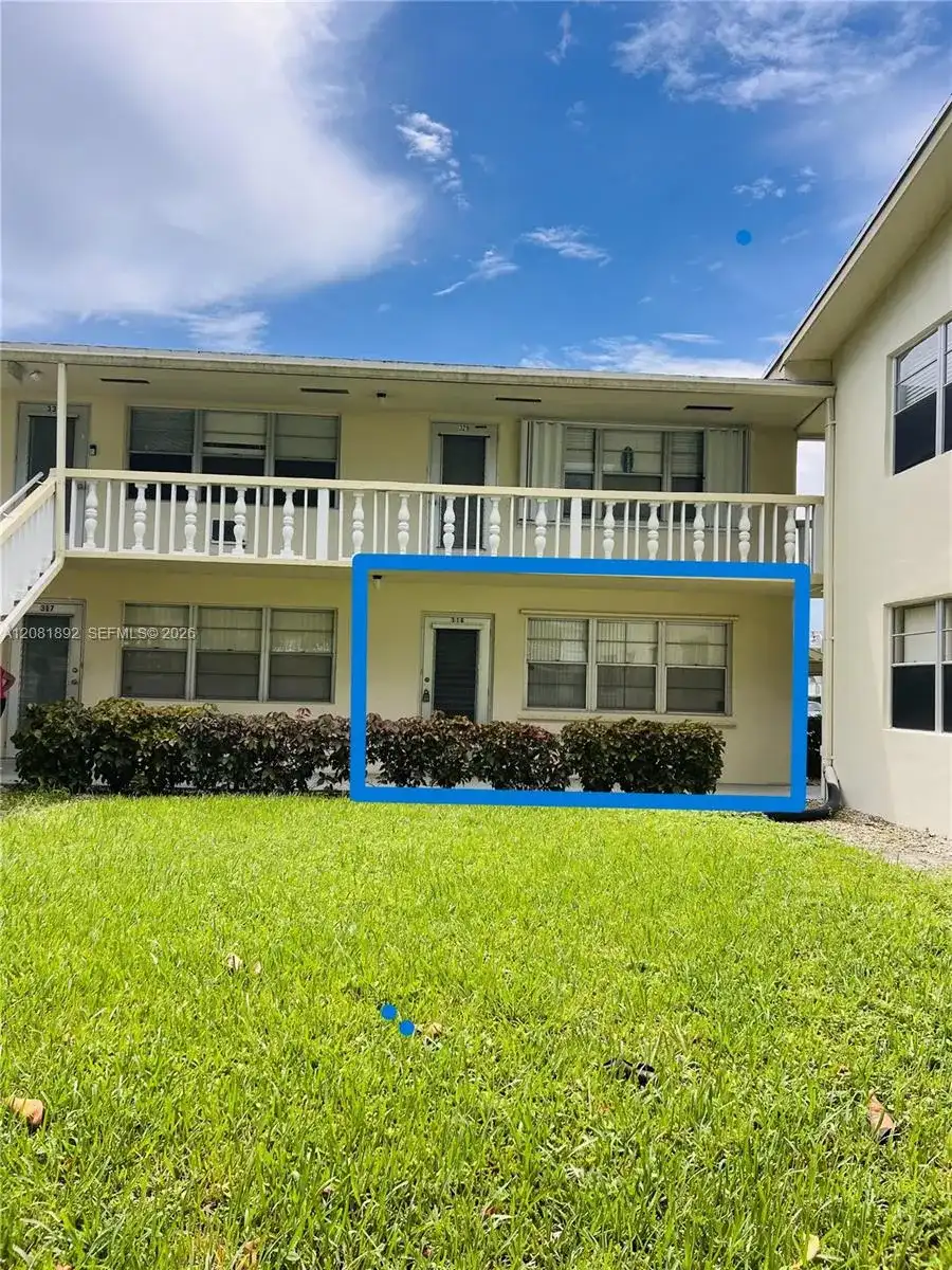 316 N Camden N # 316, West Palm Beach FL 33417