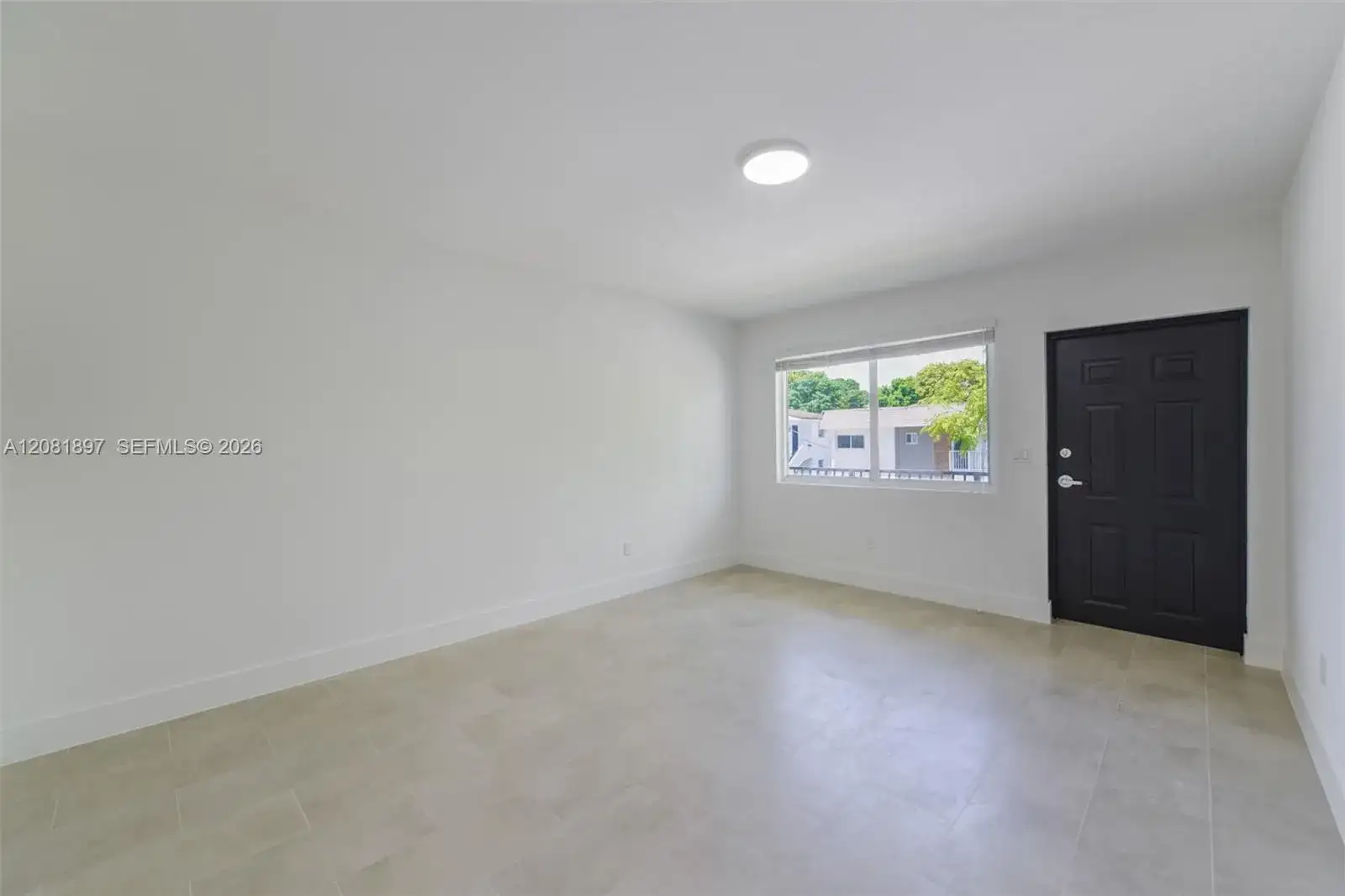 505 SW 7th Ct # 6, Miami FL 33130 photo 2