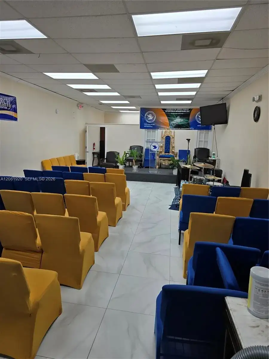 4448 Inverrary Blvd # M, Lauderhill FL 33319 photo 4