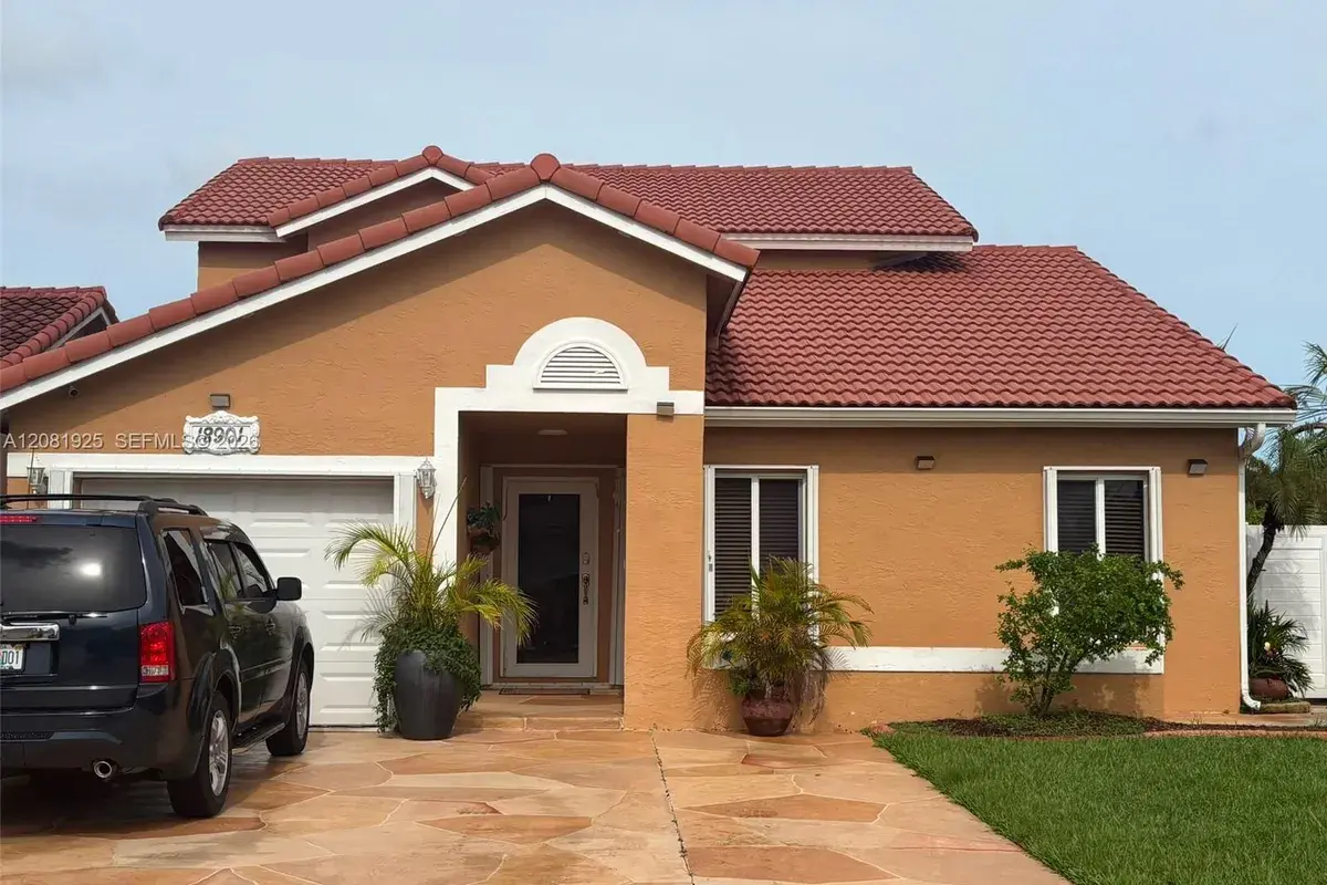 18901 NW 55th Ave, Miami Gardens FL 33055