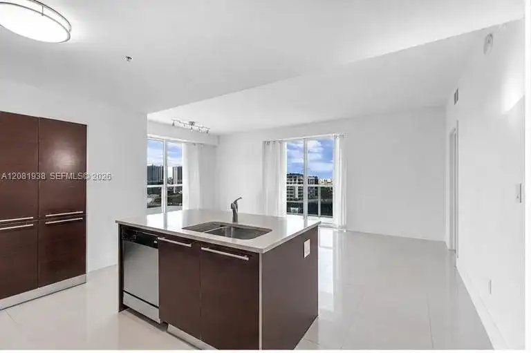 1900 N Bayshore Dr # 2111, Miami FL 33132 photo 5