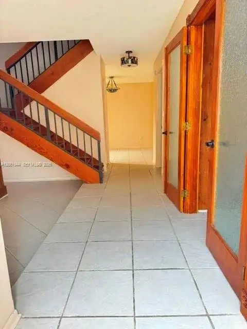 1840 Bayberry Dr, Pembroke Pines FL 33024 photo 3