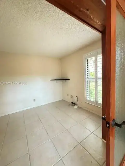 1840 Bayberry Dr, Pembroke Pines FL 33024 photo 5