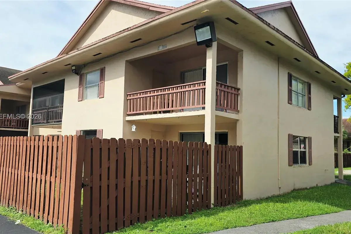 11259 SW 88th St # 104H, Miami FL 33176