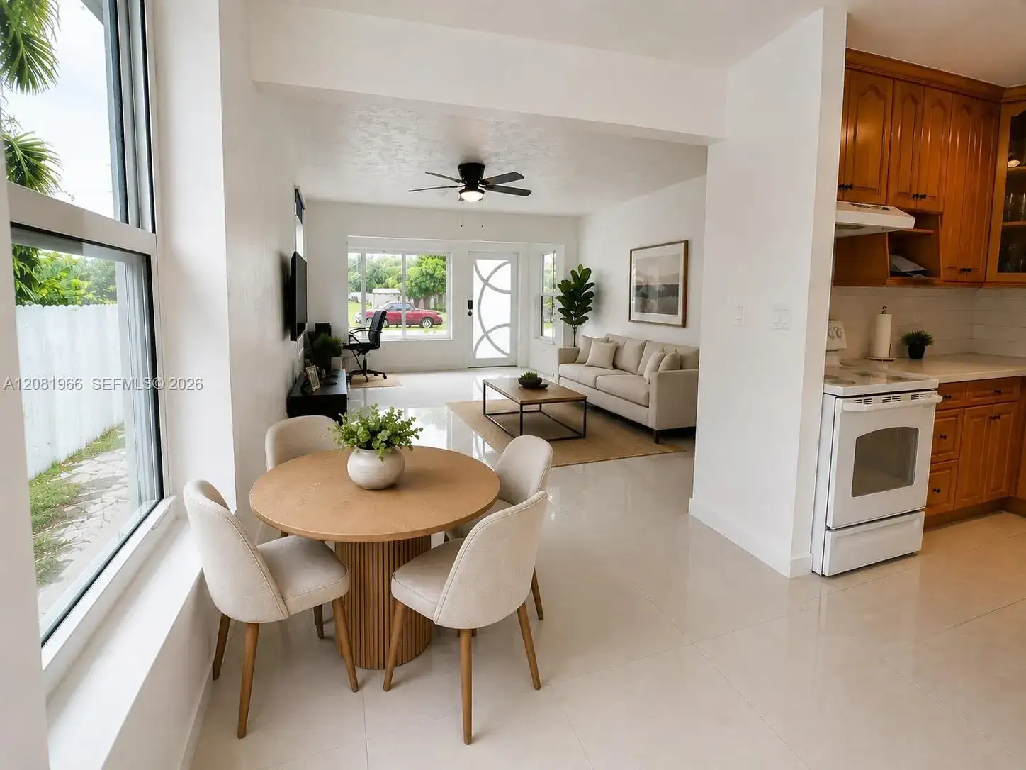204 SW 7th Ave, Hallandale Beach FL 33009 photo 5