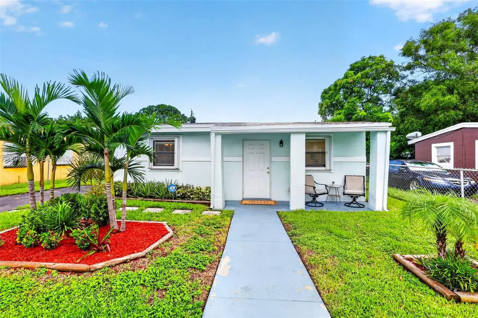 2825 NW 3rd St, Pompano Beach FL 33069