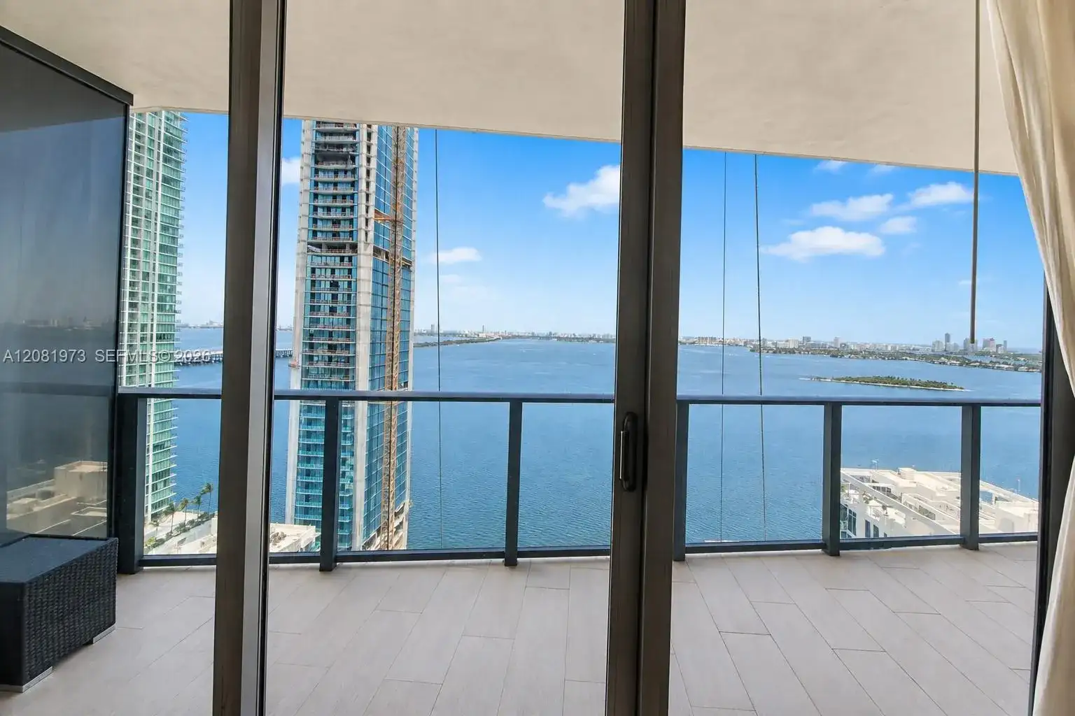 460 NE 28th St # 2806, Miami FL 33137 photo 4
