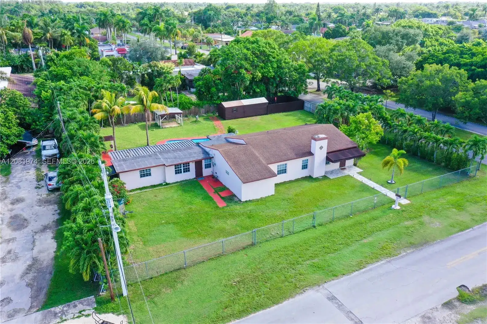141 NE 14th St, Homestead FL 33030 photo 5