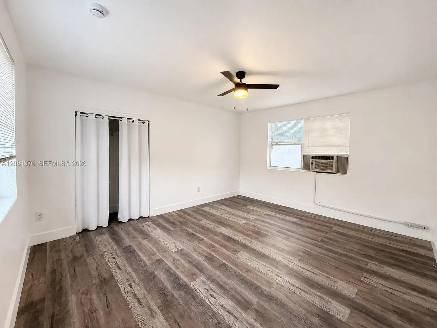 6950 NW 8th Ave # 5, Miami FL 33150 photo 2