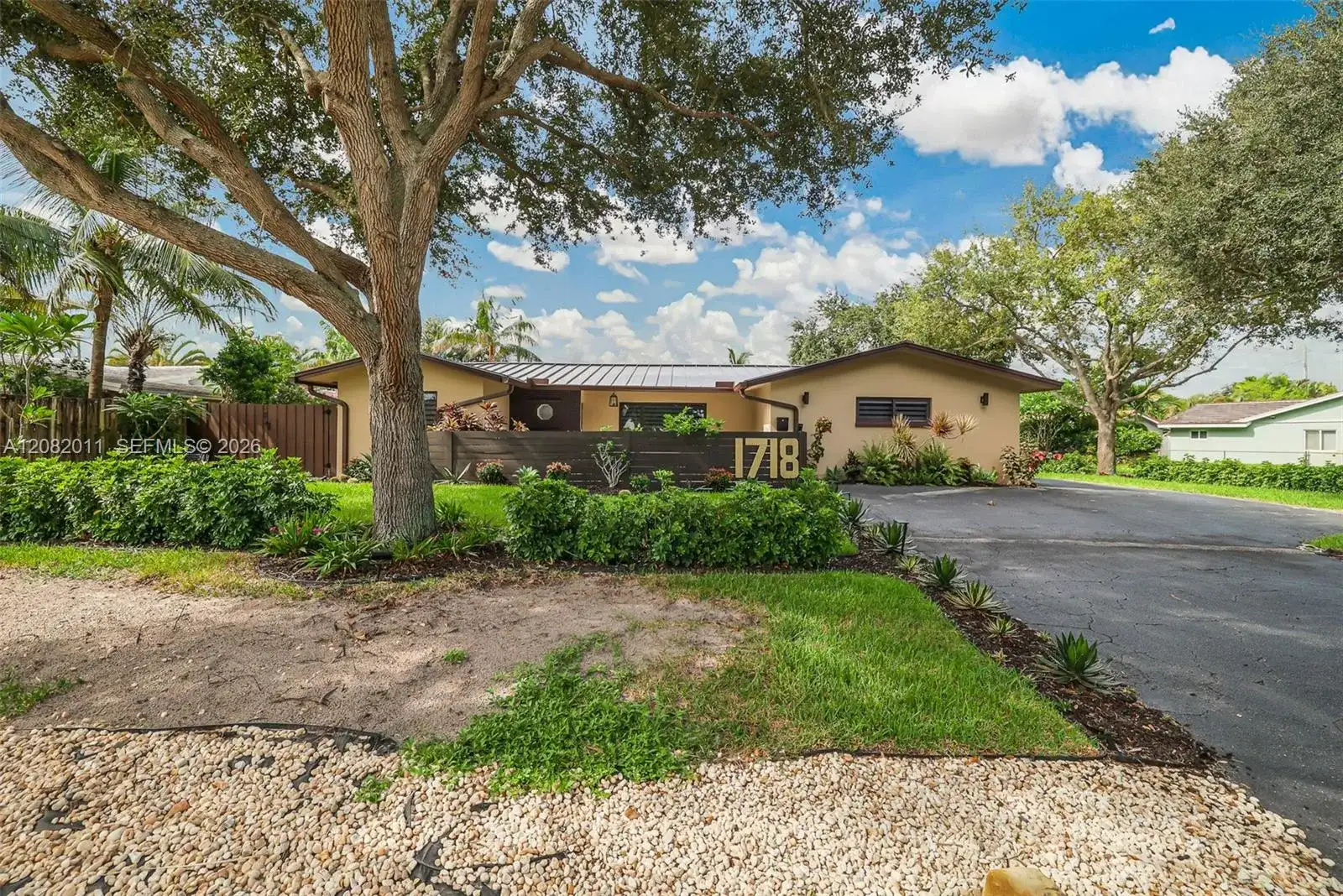 1718 NE 58th St, Fort Lauderdale FL 33334 photo 2