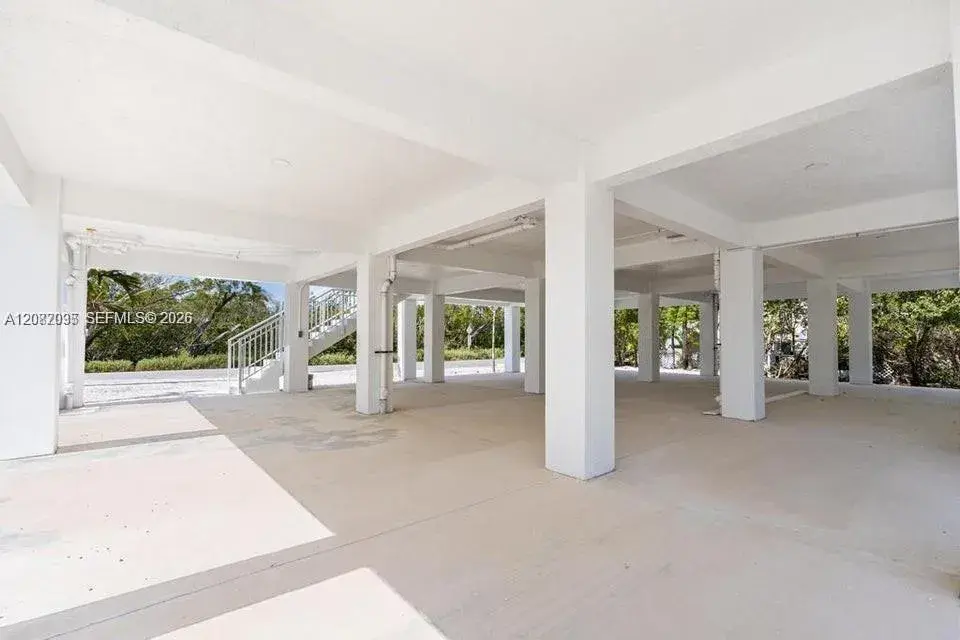 31441 Avenue F, Big Pine FL 33043