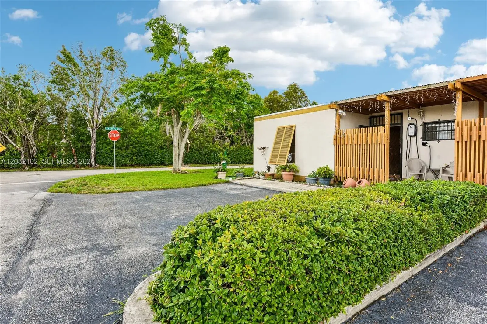 13130 SW 15th Ln, Miami FL 33184