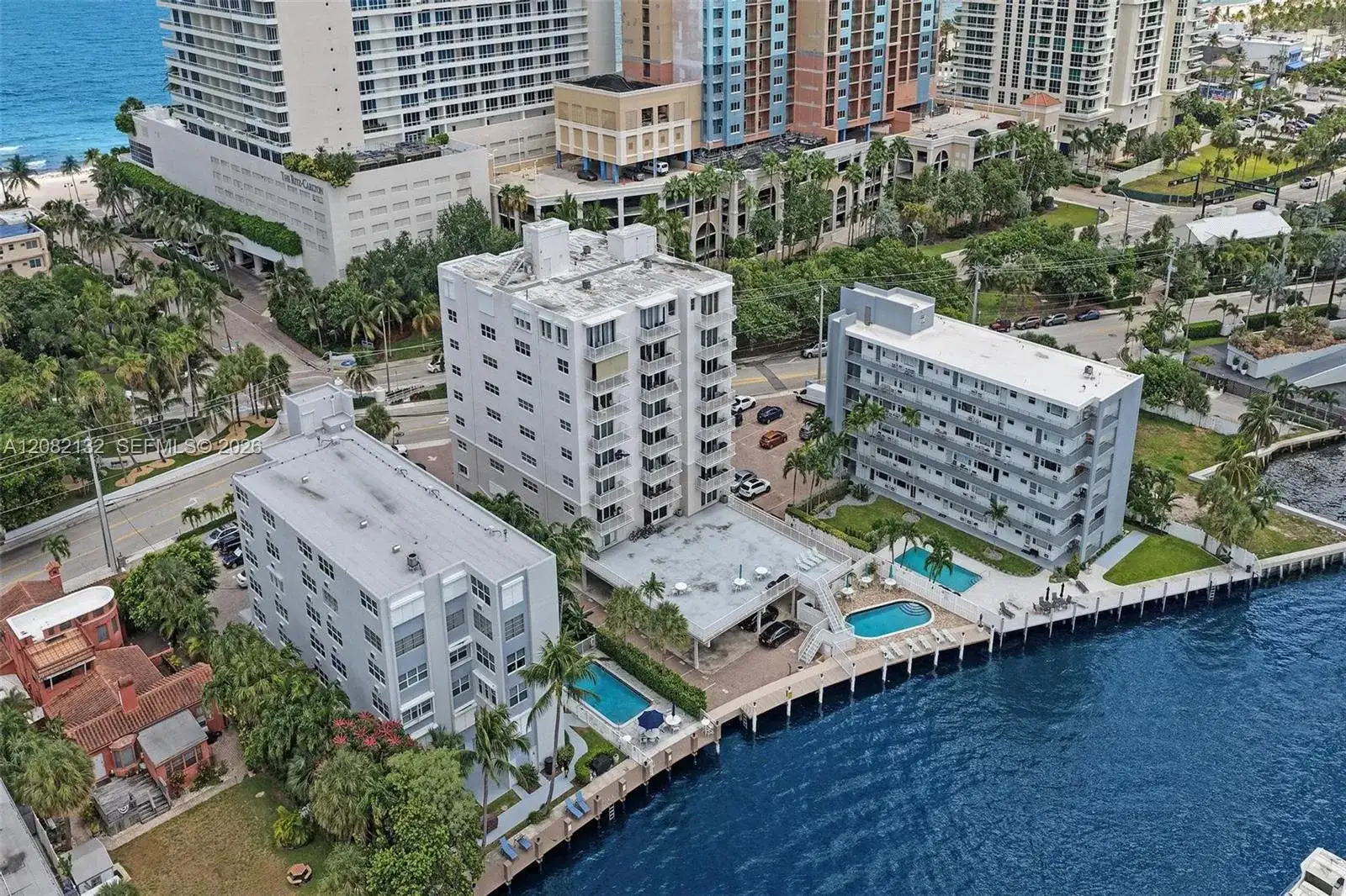 95 N Birch Rd # 301, Fort Lauderdale FL 33304 photo 2