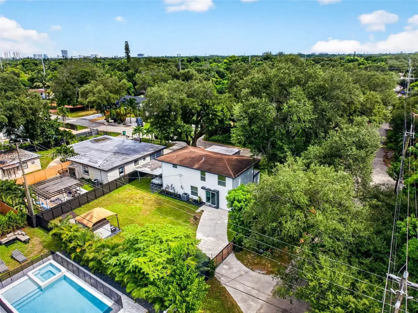 701 NE 164th St, Miami FL 33162 photo 5