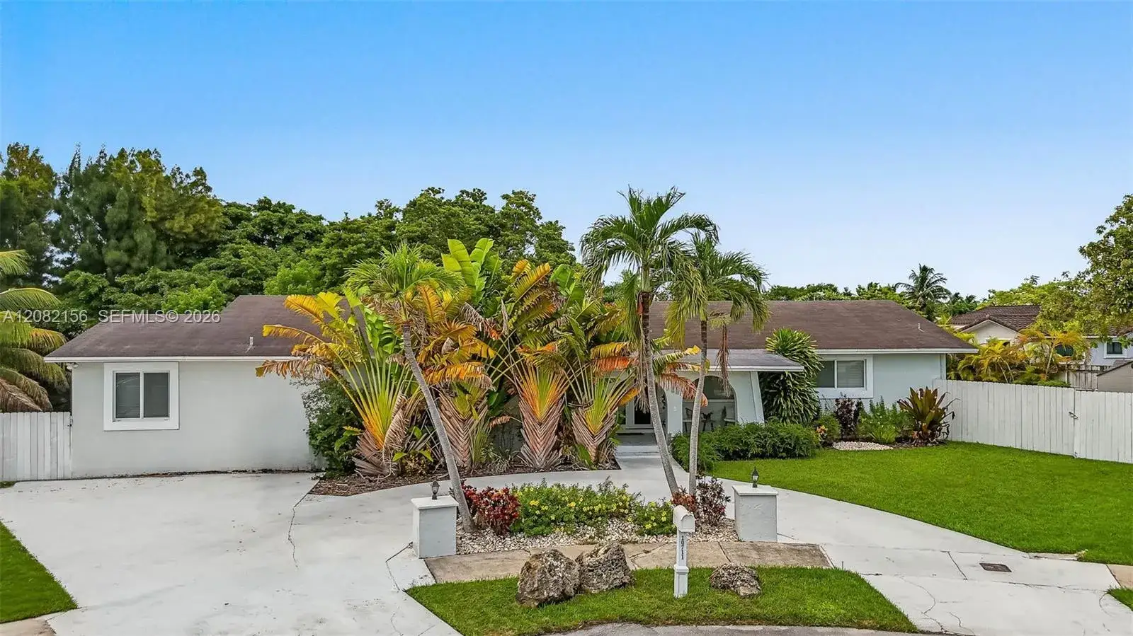 10711 SW 70th St, Miami FL 33173