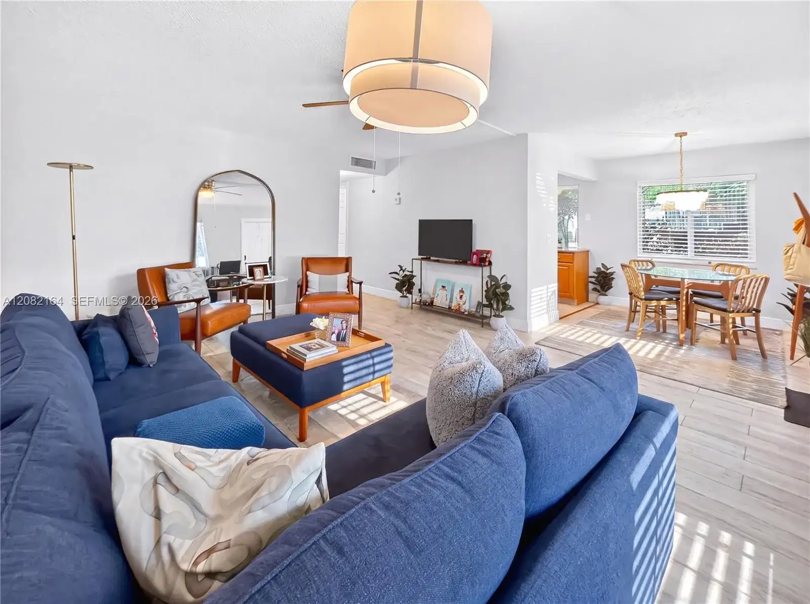 598 Flanders M # 598, Delray Beach FL 33484 photo 2