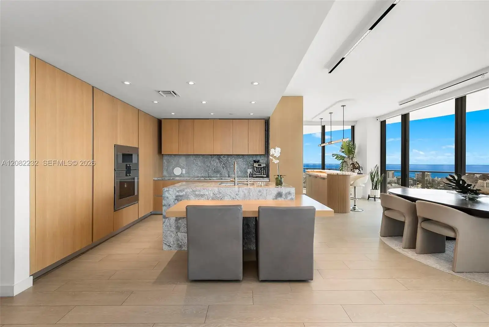500 Alton Rd # 2318, Miami Beach FL 33139 photo 2