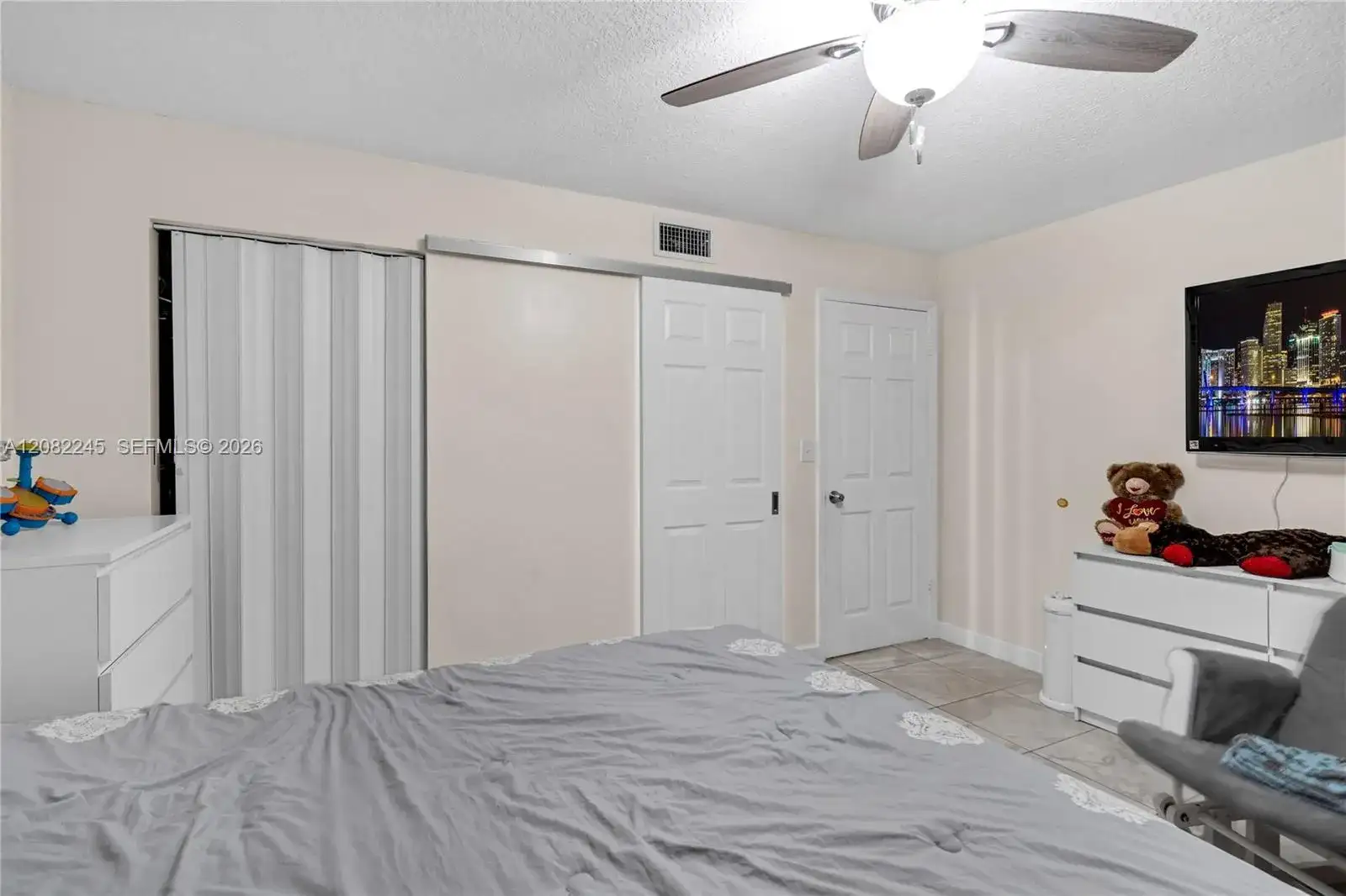 329 W 68th St # 203, Hialeah FL 33014 photo 5