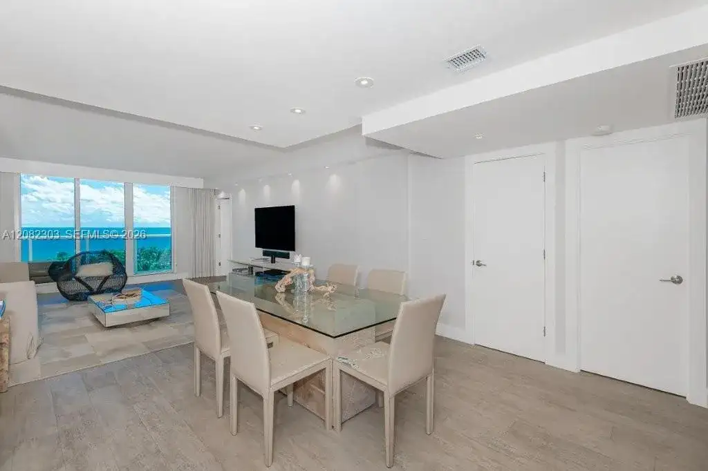 2301 Collins Ave # 738, Miami Beach FL 33139 photo 2