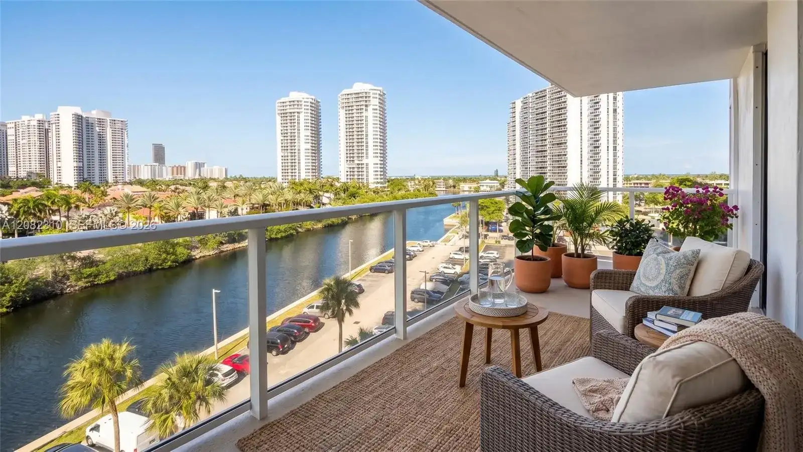 3701 N Country Club Dr # 701, Aventura FL 33180
